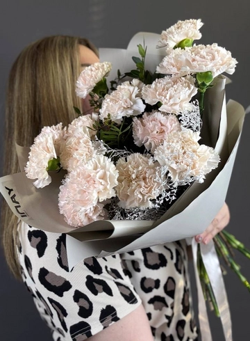 Монобукет из диантусов  &laquo;Игристый Брют&raquo;  от интернет-магазина цветов в 