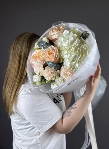 Сборный букет «Венеция» от интернет-магазина цветов в 