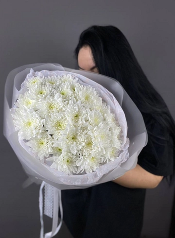 Монобукет из белой кустовой хризантемы  от интернет-магазина цветов в 