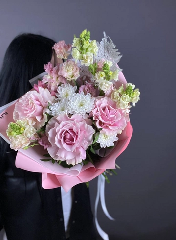 Авторский букет «Мечта Барби» от интернет-магазина цветов в 