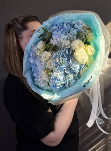 Сборный букет &laquo;Остров грёз&raquo; от интернет-магазина цветов в 