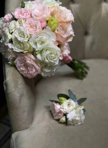 Свадебный букет «Аликанте» от интернет-магазина цветов в 