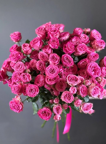 Монобукет из кустовых роз «Элисана» от интернет-магазина цветов в 