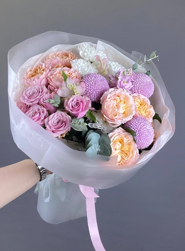 Сборный букет «Магия чувств»  от интернет-магазина цветов в 