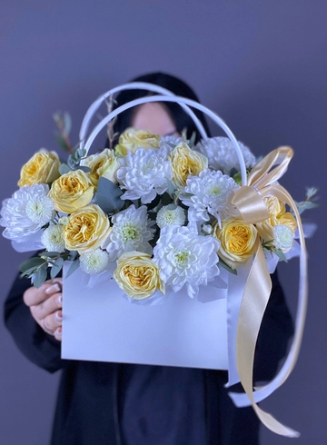 Композиция «Сказочный лепесток» от интернет-магазина цветов в 