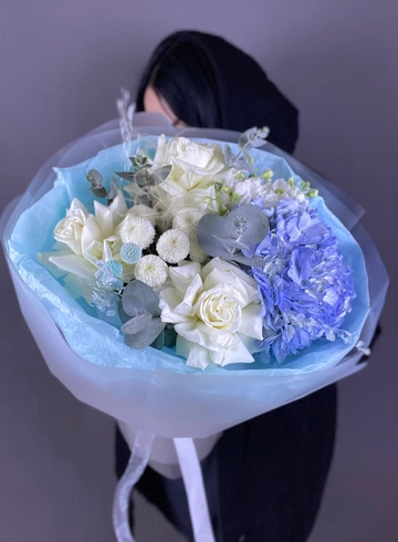 Сборный букет «Море чувств»  от интернет-магазина цветов в 